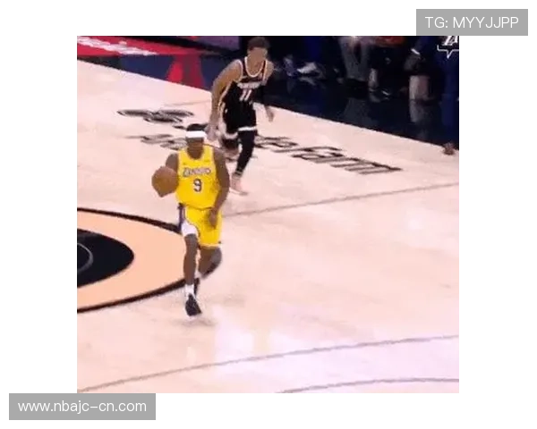 用满贯体育app轻松了解你的运动员和球队动态